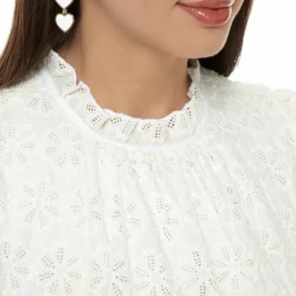 Crown & Ivy Tiered Flutter Sleeve Eyelet Dress White 2X - Picture 3 of 9